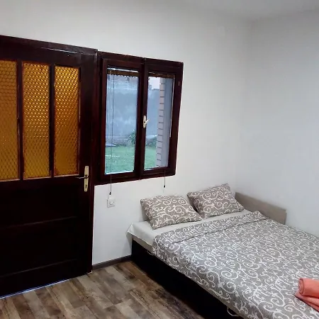 Apartment Minimal Novi Sad Exteriör bild